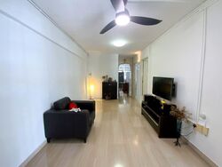 Blk 240 Gombak Gardens (Bukit Batok), HDB 3 Rooms #563942051
